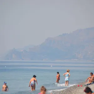 taormina-bay-lucias-house.sicilyhotelsitaly.net/